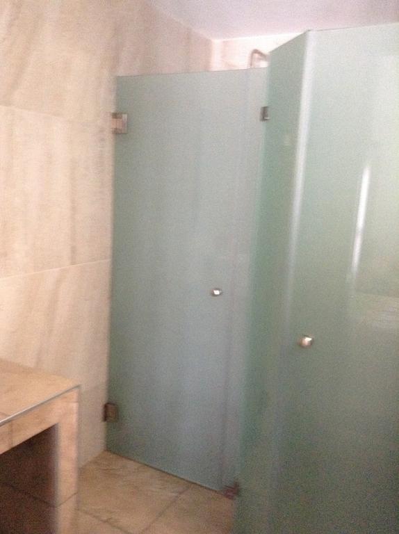 Los Faroles Hotel Uruapan (Michoacan) Δωμάτιο φωτογραφία